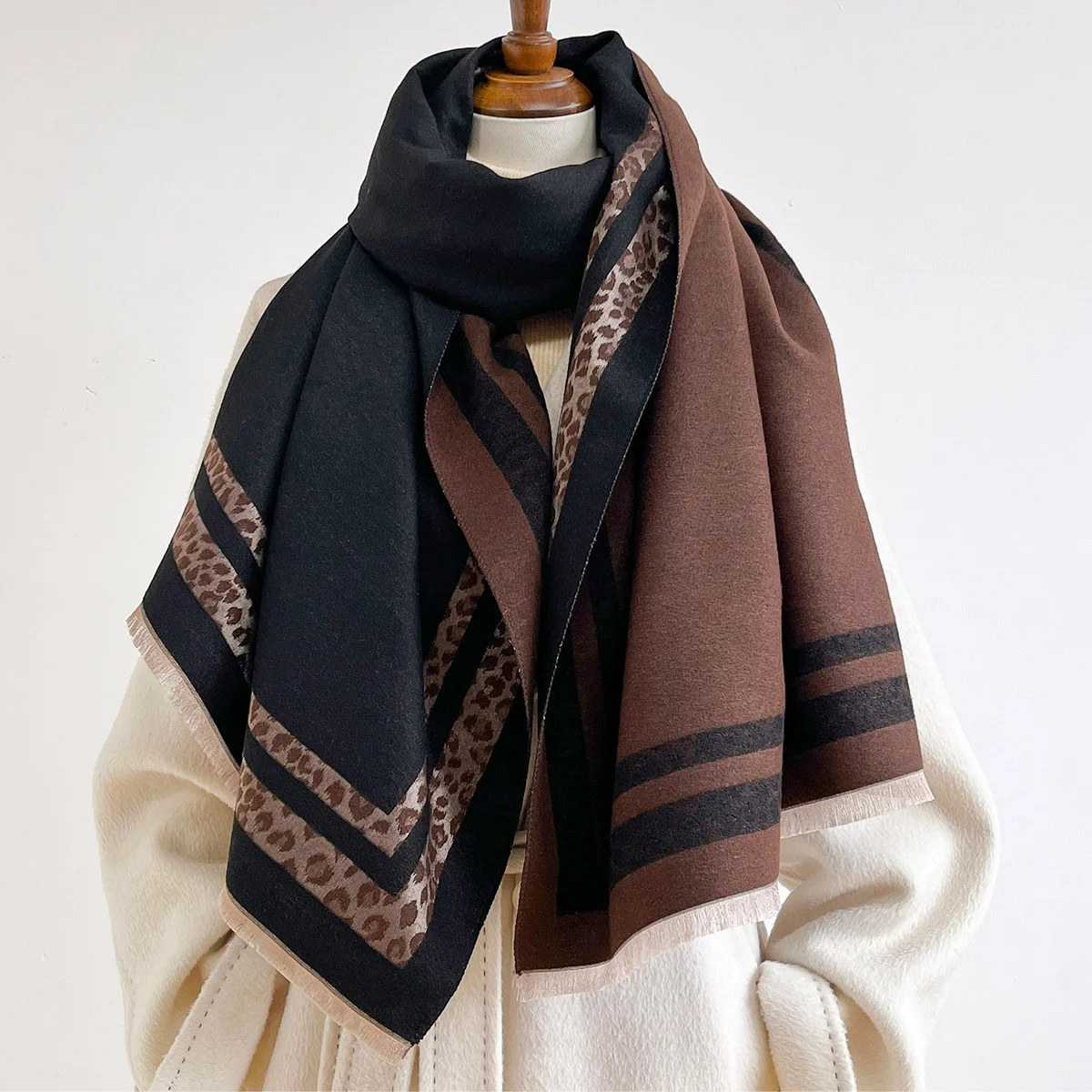 Winter Reversible Warm Large S - огляд і ціна Cashmere Scarf
