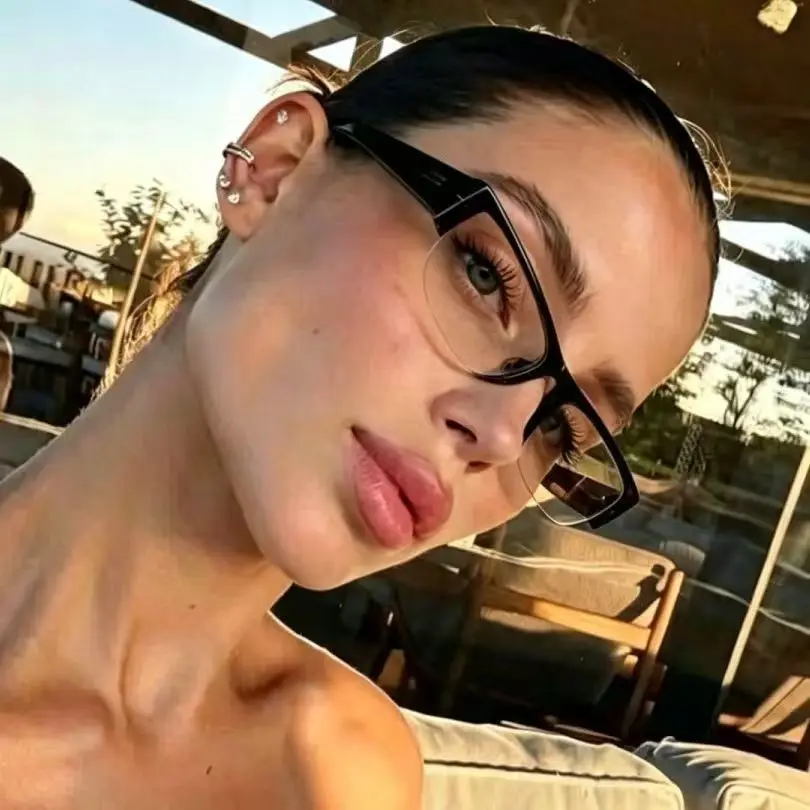 UV400 Light Weight Thick Recta - огляд і ціна Sunglasses Uv400